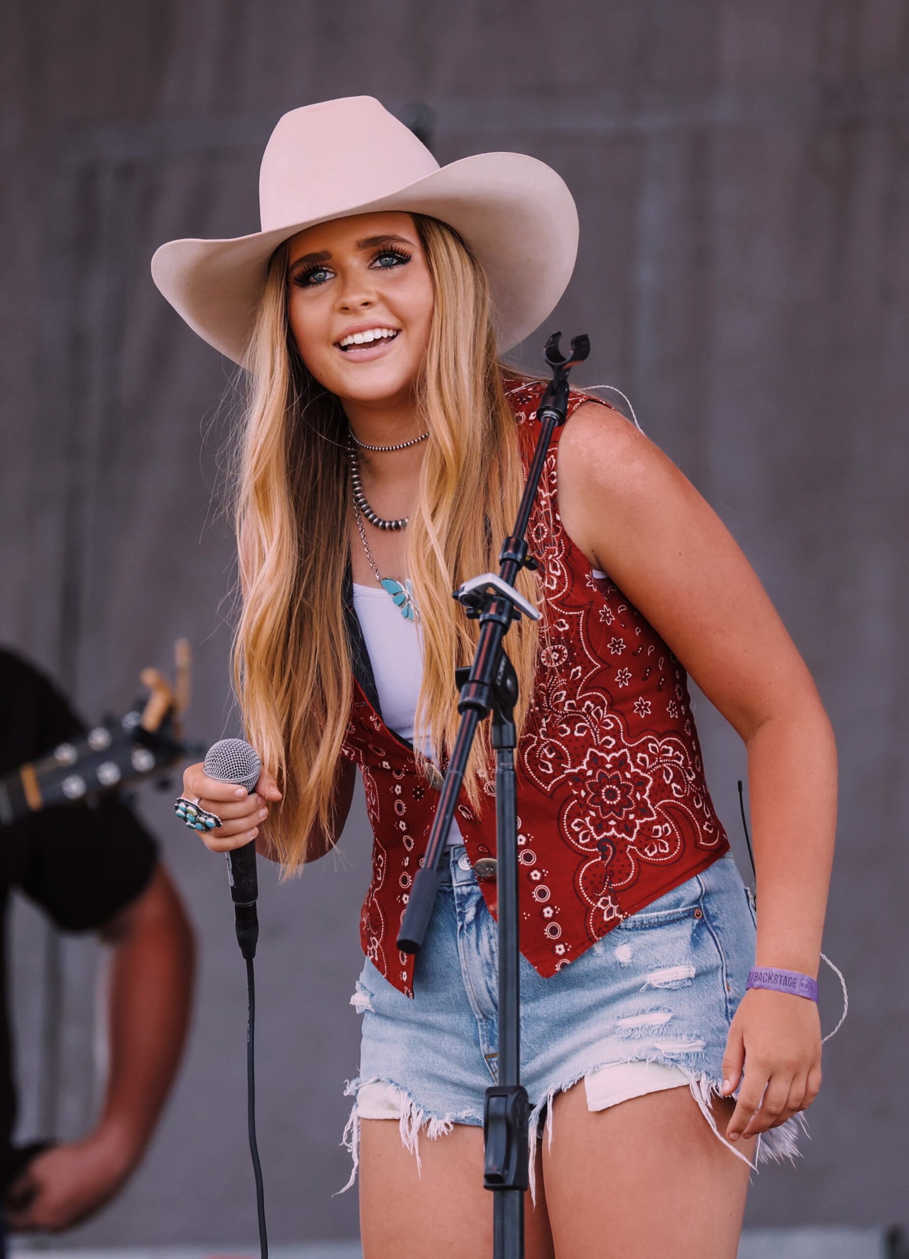 Mikayla Lane Performs at Troy Aikman's Highway To Henryetta Music